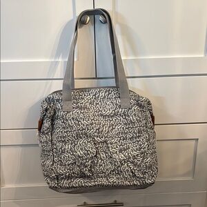 31 Casual Cargo Bag in Swirls & Whirls NIP